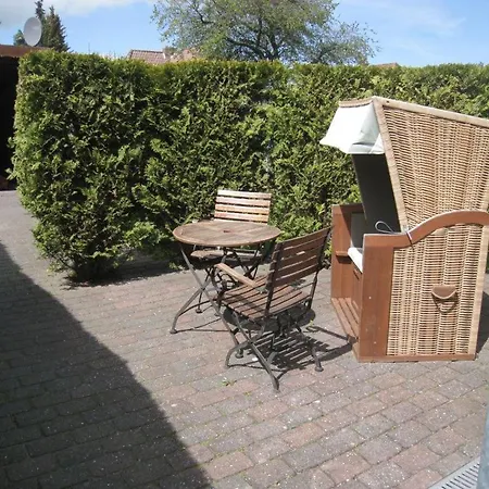 Haus Kuestenwind 1 Апартаменты Вик-ауф-Фёр