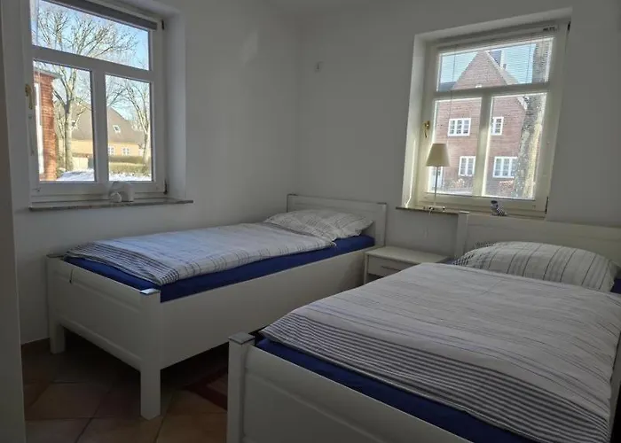 Haus Kuestenwind 1 Апартаменты Вик-ауф-Фёр